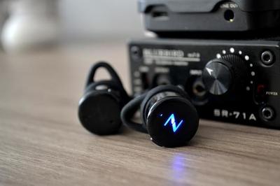 南卡T1无线蓝牙耳机体验 5克轻量设计，让音乐伴随无感